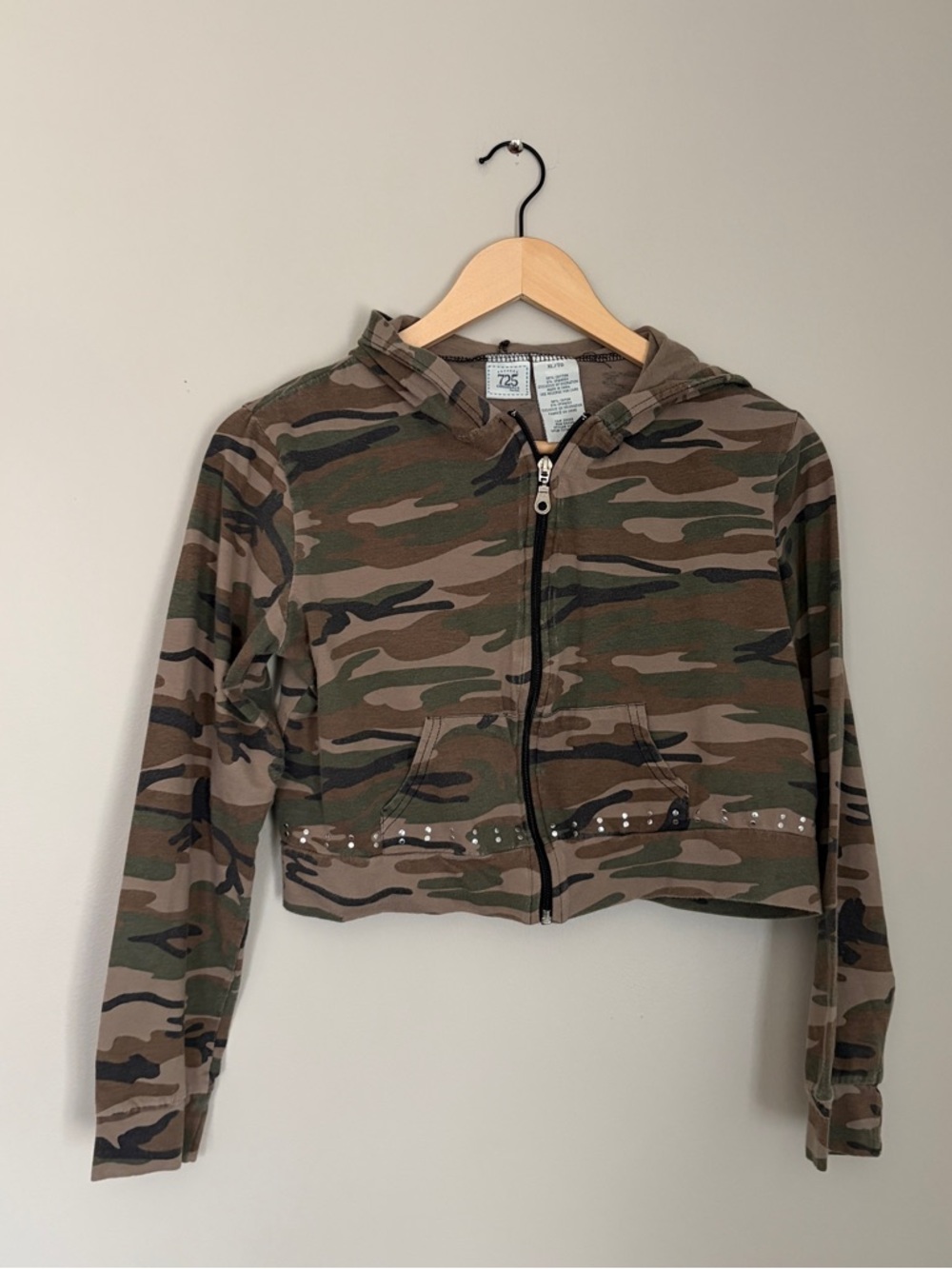 Y2K 725 originals camo cropped sweater with hood